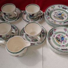 Vintage Bridgwood China Malayda Lily (21 Pieces)