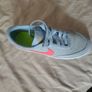 girls Nike runners Image 2