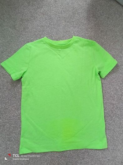 NEXT boy's t-shirt . Age5