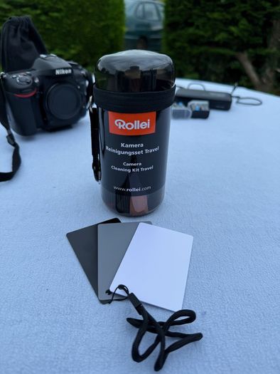 Nikon D7100 DSLR Camera Kit