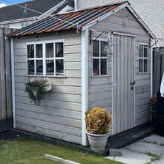 Garden shed