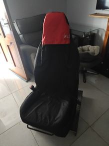 sim rig chair with cover