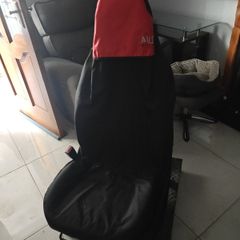 sim rig chair with cover