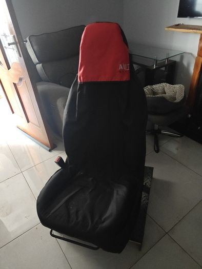 sim rig chair with cover