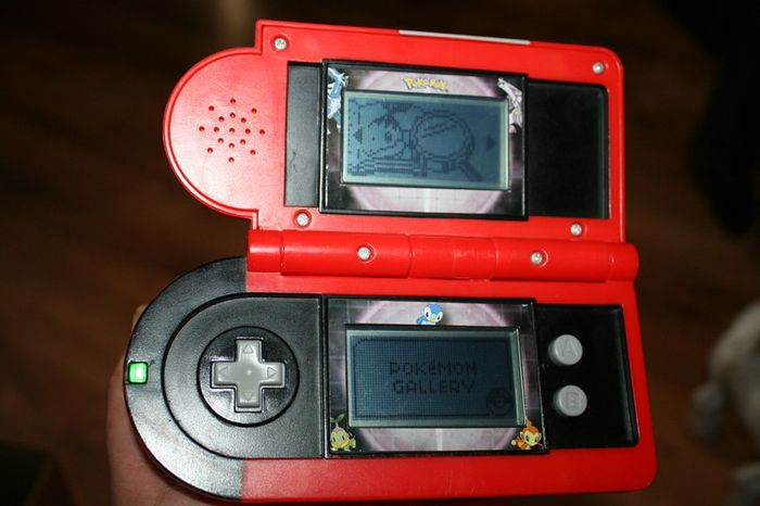 Pokemon Sinnoh Pokedex Handheld Game Jakks Pacific Nintendo