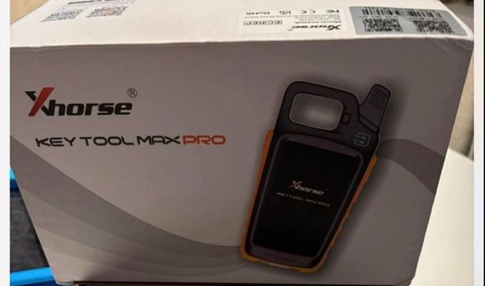 2026 Xhorse VVDI Key  Tool Max Pro Remote Maker and Key Programmer Multi-Function Machine Support CAN-FD Protocol