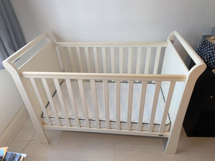 Mamas and Papas Cot