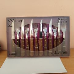 Steak knives set