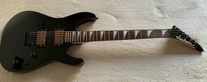 Jackson Dinky with Babicz Tremolo and Japan Neck