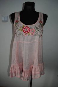 Falmer Heritage long top/tunic pink embroidered size UK14 EUR42 Postage included