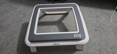 Fellowes I-Spire Series Portable Height Adjustable Laptop Stand for Desk, Whitee.
