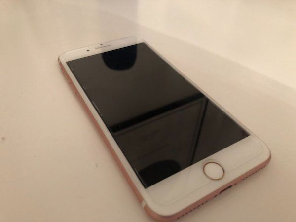 Iphone 7 Plus Rose Gold 32gb With 12 Protective Cases And Screen Protector For Sale In Dublin 7 Dublin From Xkierax