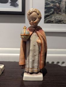 Goebel Holy Child figure