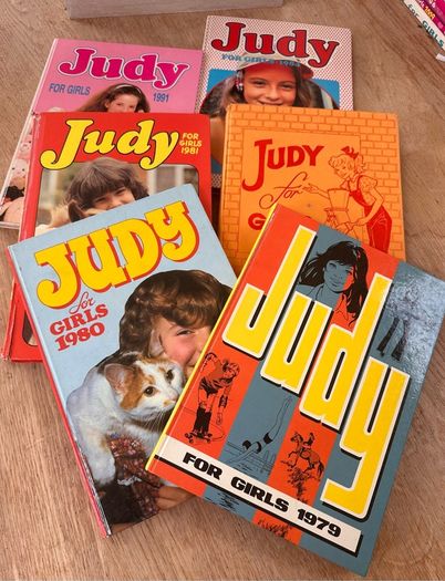 6 vintage Judy annuals