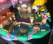 Price drop!! Polly Pocket Village Boutique House Park Playground Lake Bluebird Toys UK 1996