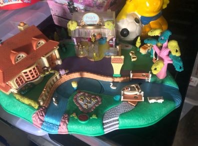 Price drop!! Polly Pocket Village Boutique House Park Playground Lake Bluebird Toys UK 1996