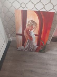 Free lady canvas