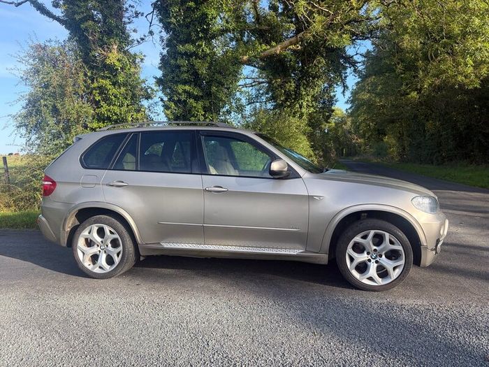 07 Bmw X5 New Test Crewcab N1