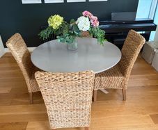 Round stone table with solid wood legs 120cm