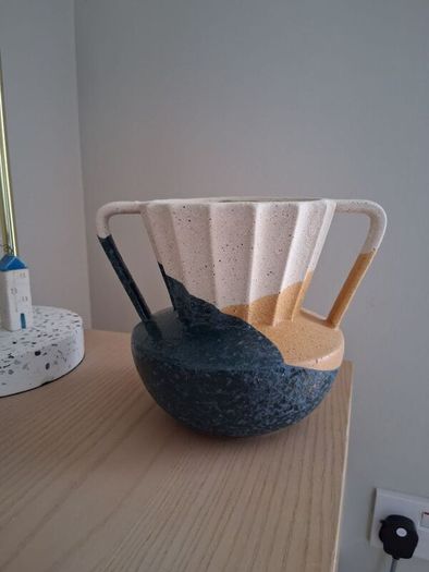 Decorative pottery