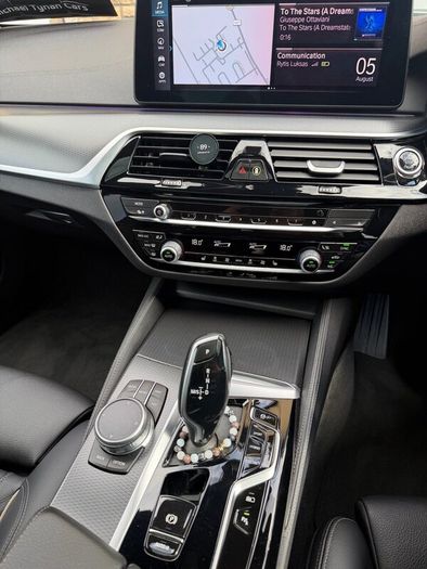 2023 BMW 530e M Sport Pro X Drive,Sunroof, 20 inch