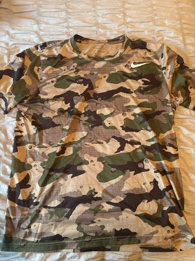 26 items of large Nike gym wear