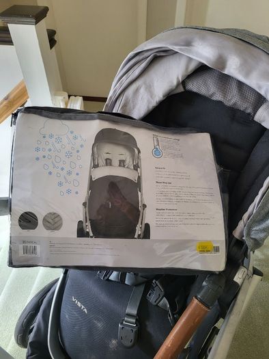 Uppa Baby Vista Travel System Buggy + Accesories