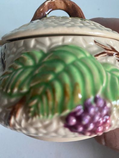 wade bramble ceramic dish with lid