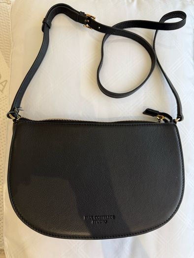 Paul Costello hand bags with Paul Costello leather Tags