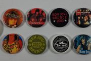 Vintage bon jovi pin set
