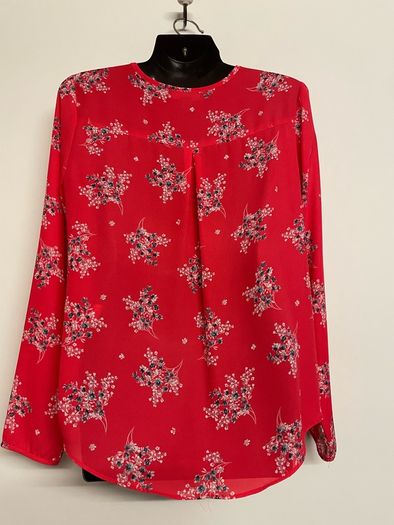 Beautiful floral red blouse size 10