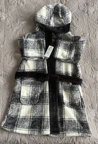 Boys dressing gown 2-3Y