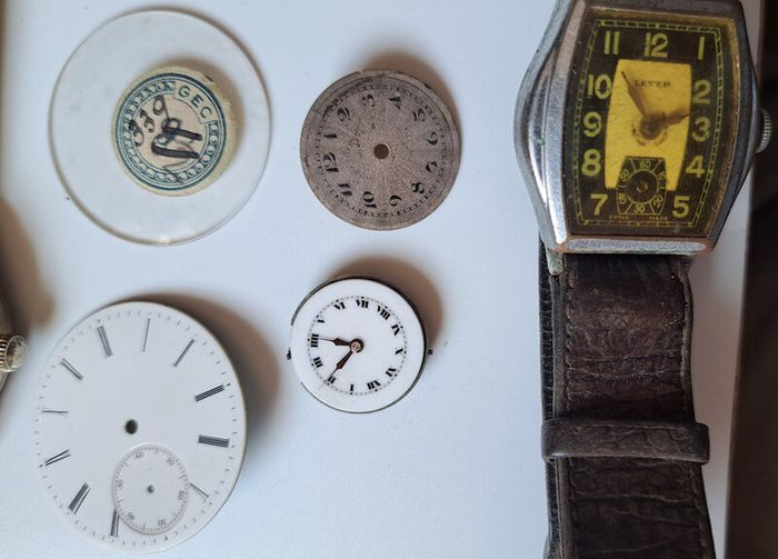 Antique Parts & Vintage Wristwathes for Parts or Repair