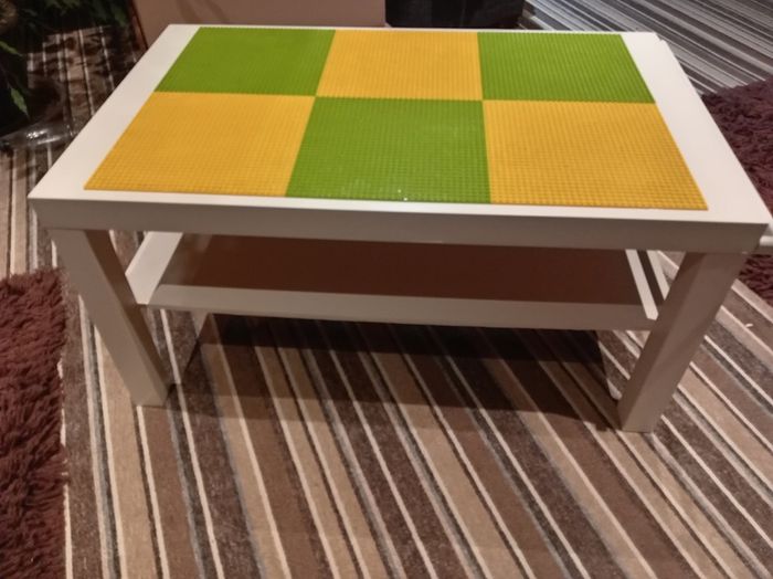 Lego Table