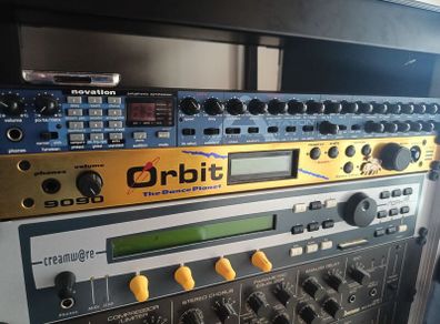 orbit dance planet v2