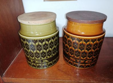 Hornsea storage jars by 2