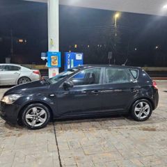 Kia Ceed 2012