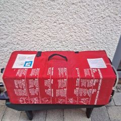 Travel cot