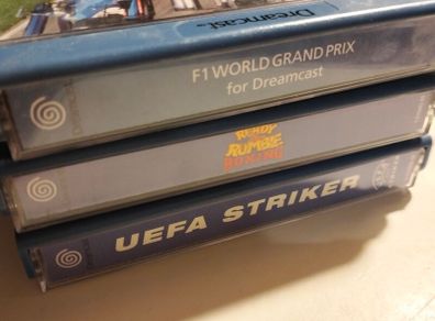 Dreamcast bundle ready 2 rumble boxing uefa striker f1 world grand prix