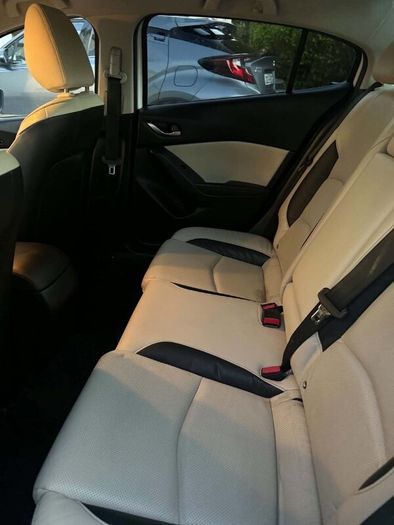 Mazda3 2016 white 1.6