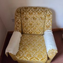 2 Gold Classic Armchairs