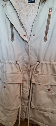 Cream Winter Coat Fur Lined SIZE 6