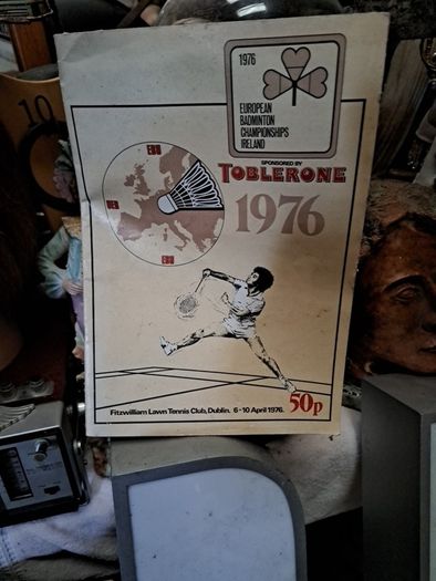 Vintage 1976 Badminton Champonships