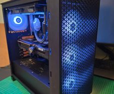 Ryzen 7 5700x3d / Asus Rx 9070 16gb / 32gb Ram / 1tb Nvme Gaming Pc