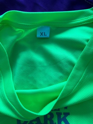 running t shirt