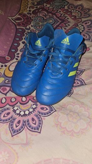Adidas size 5.5 football boots