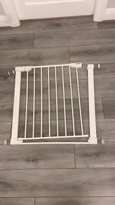 new stair gate X2