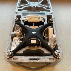 DJI Phantom 4