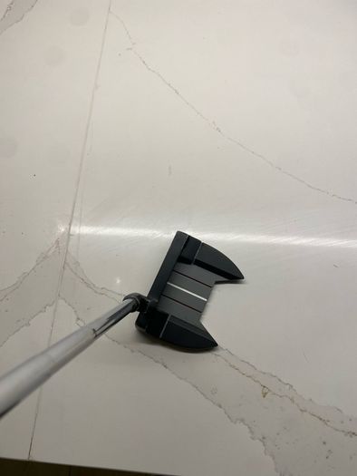 Wilson harmonized X5 putter with superstroke grip