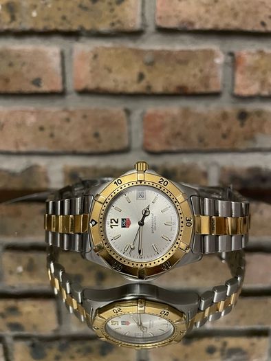 TAG Heuer 2000 Series - Mens Wristwatch
